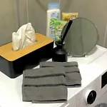 Moon Loft Next To East Gate Mall Free Parking דירה