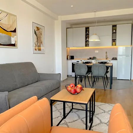 Moon Loft Next To East Gate Mall * Skopje