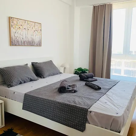 East Gate Moon Loft * Skopje