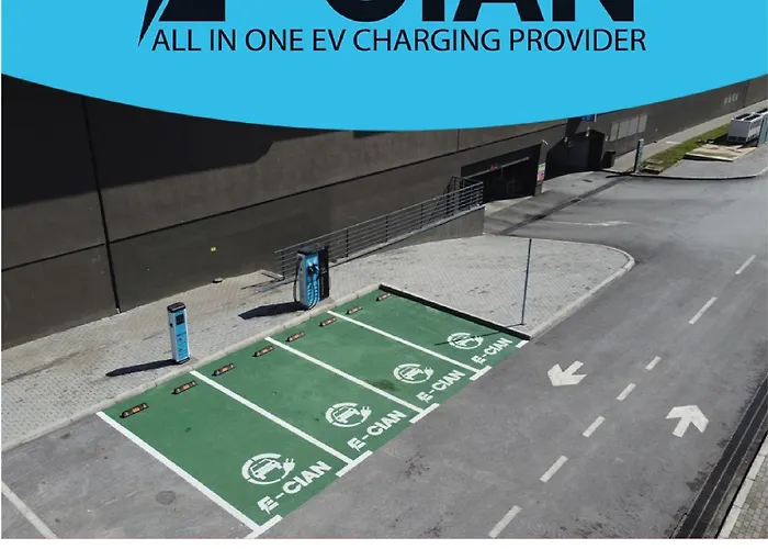 Apartment Moon Loft Next To East Gate Mall *