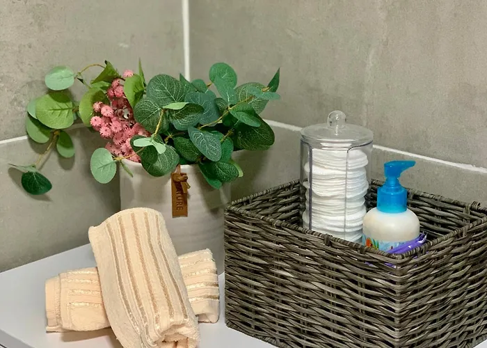 Moon Loft Next To East Gate Mall Free Parking