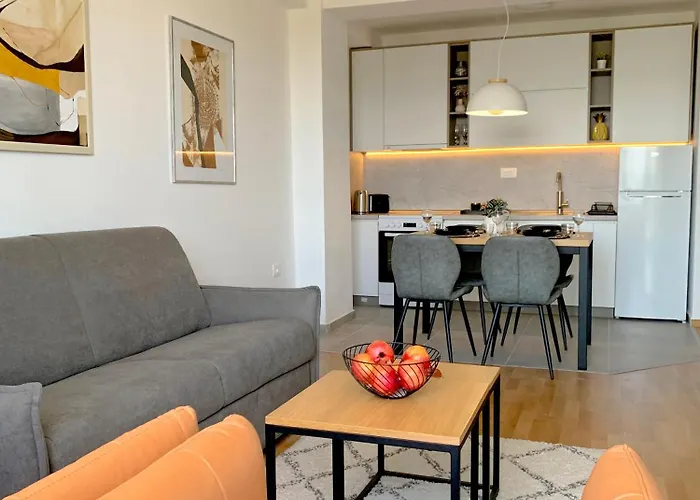 Moon Loft Next To East Gate Mall * Skopje