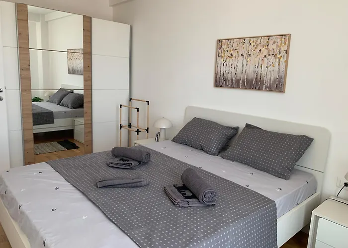 Moon Loft Next To East Gate Mall Apartment Skopje