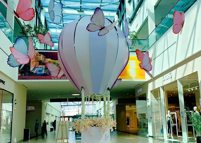 Moon Loft Next To East Gate Mall