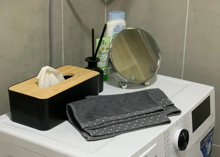 Moon Loft Next To East Gate Mall *